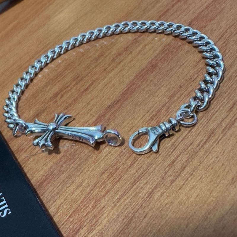 Ch*0me He**ts bracelets